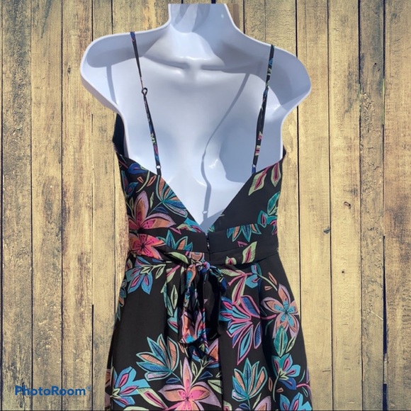 Guess Elena Black floral tropical one piece jumpsuit romper XS extra small 0 2 - Picture 8 of 13